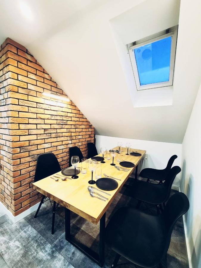 Loftowy Apartament W Centrum Mikolajek Mikołajki Buitenkant foto